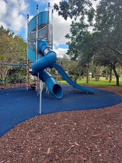 Lauderdale 2-9 D - Residential Income