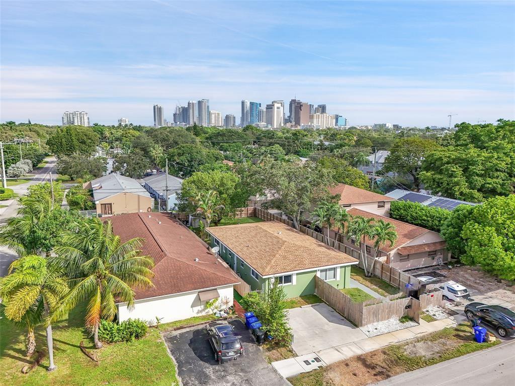 Lauderdale 2-9 D - Residential Income