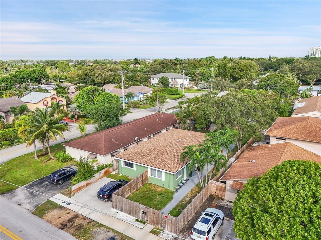 Lauderdale 2-9 D - Residential Income