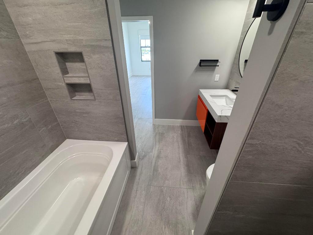 LUCERNE CONDO - Residential Lease