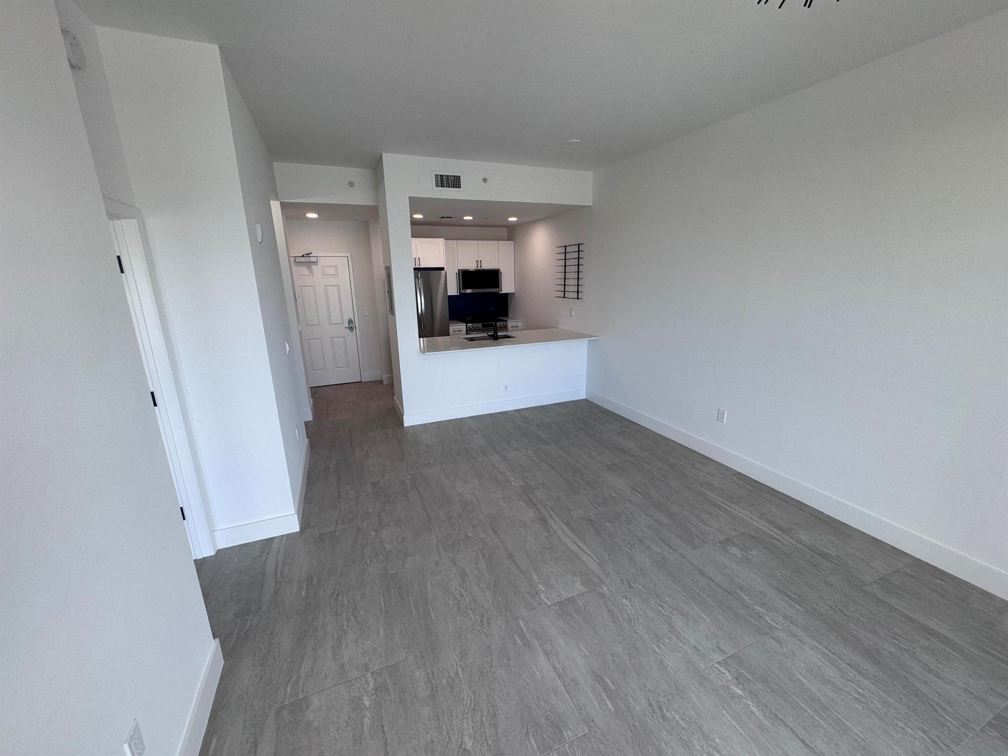 LUCERNE CONDO - Residential Lease