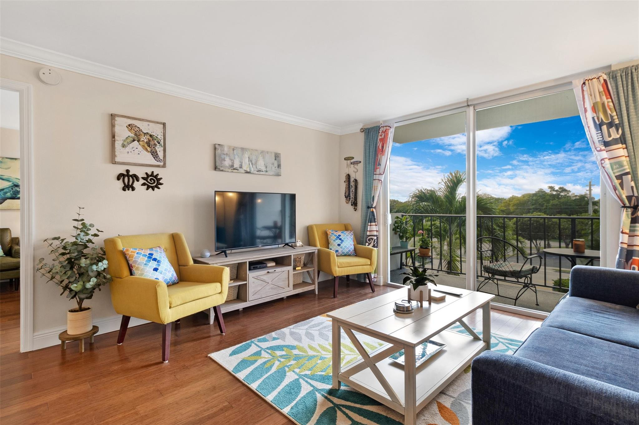 Drake Tower - Residential