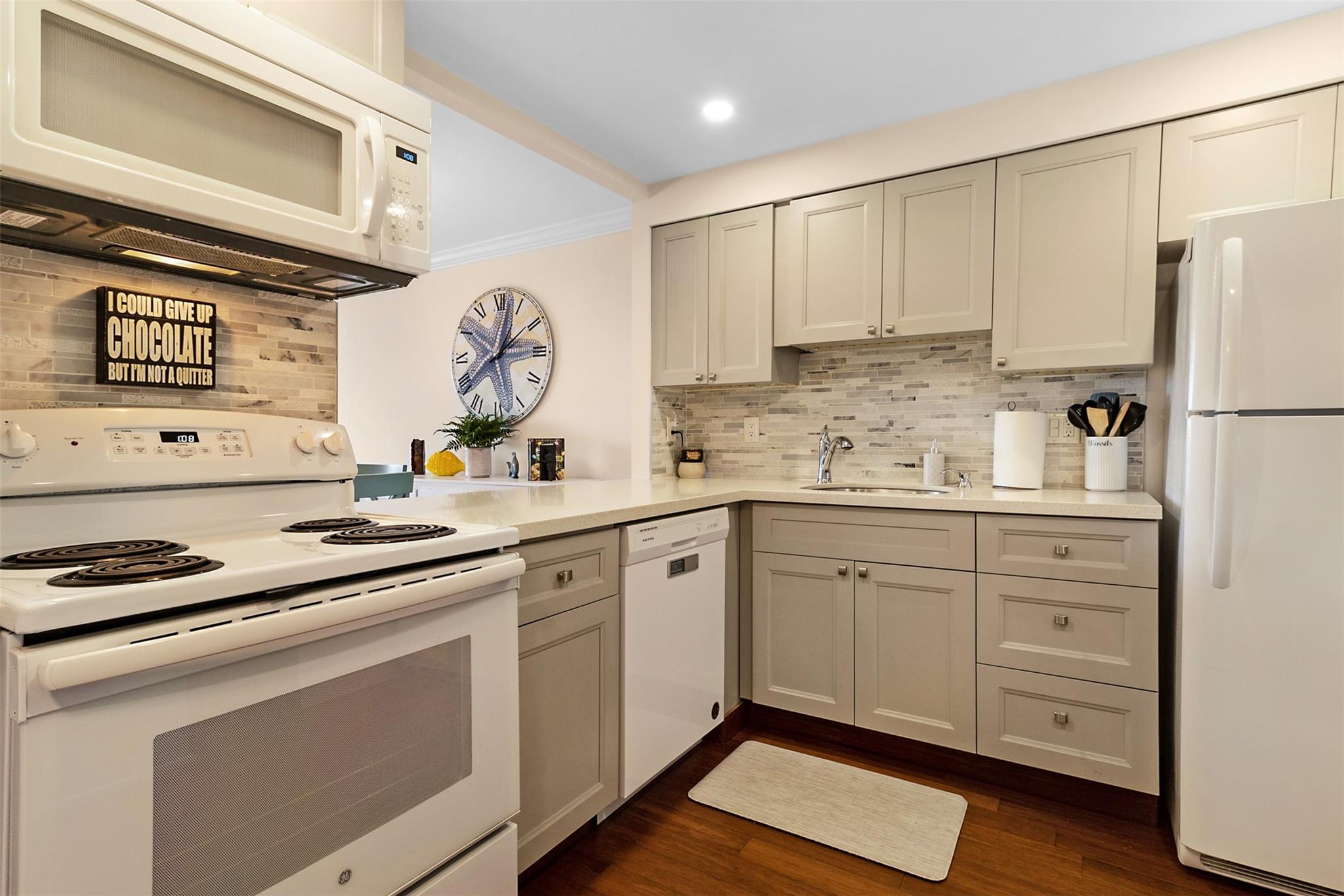 Drake Tower - Residential