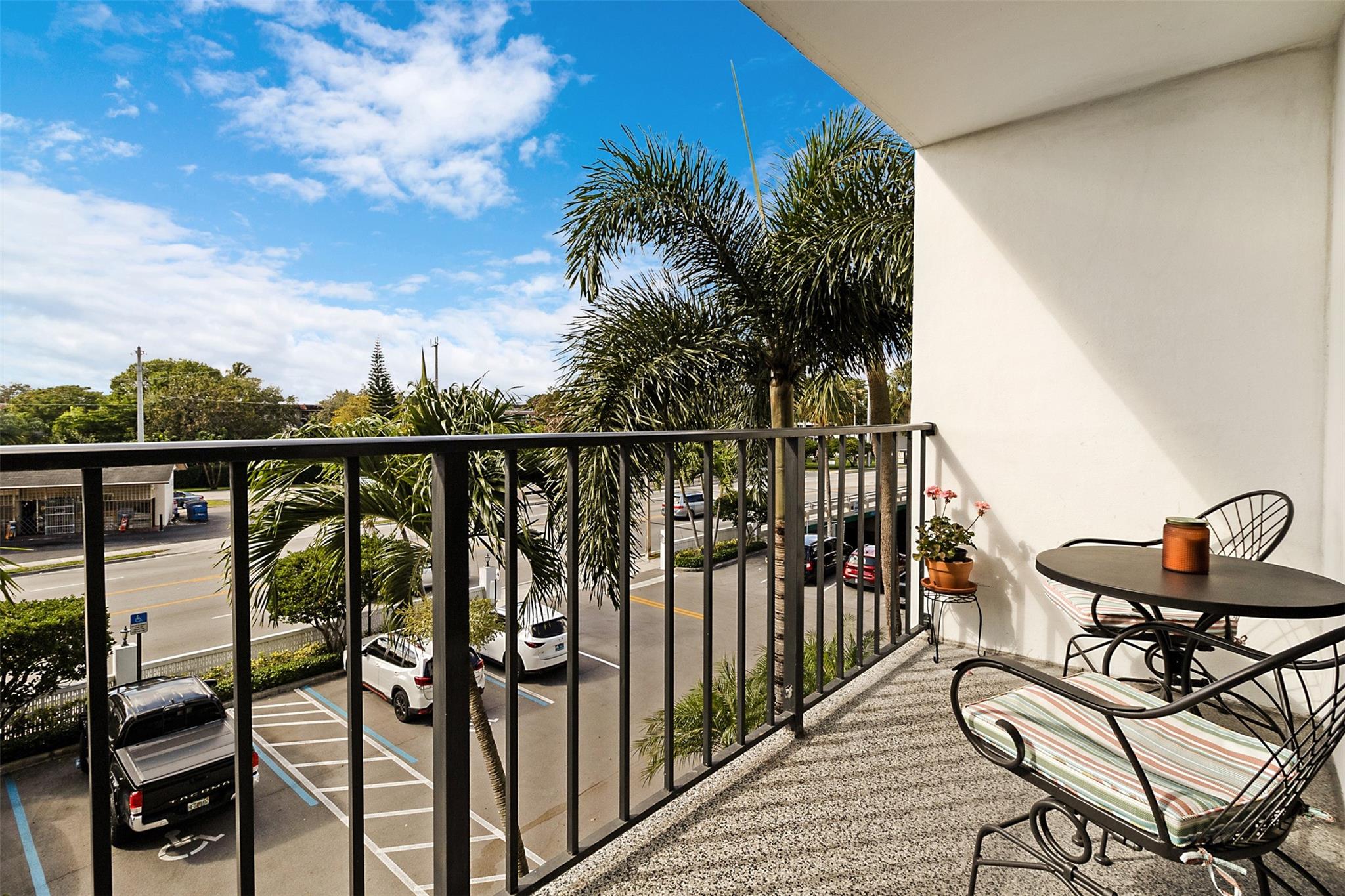 Drake Tower - Residential