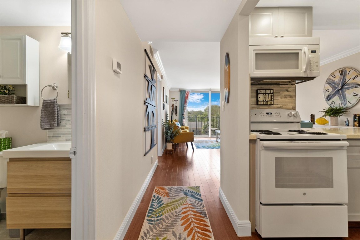 Drake Tower - Residential