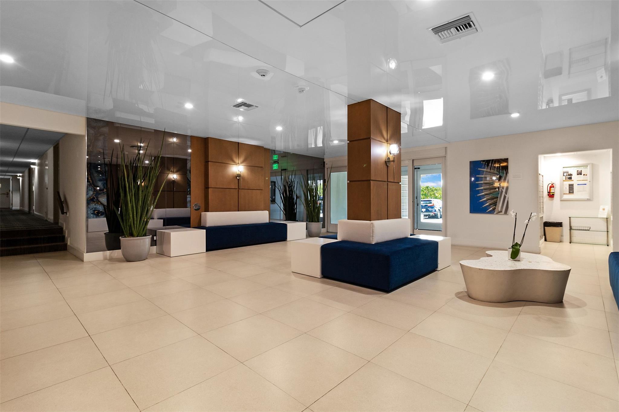 Drake Tower - Residential