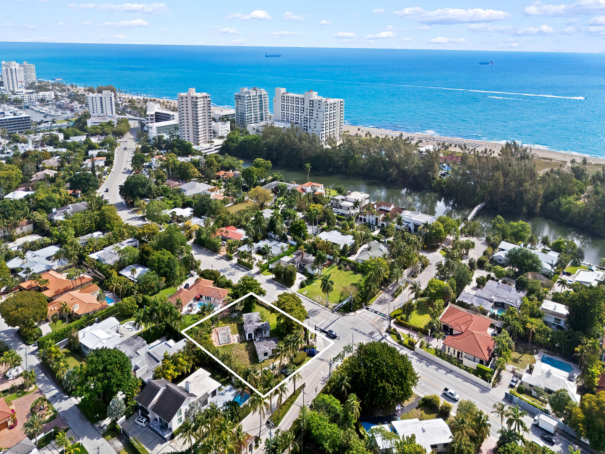 HARBOR BEACH - Residential