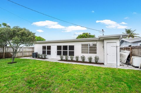 A home in Lake Worth Beach