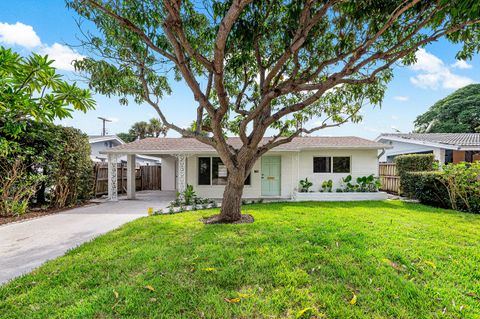 A home in Lake Worth Beach