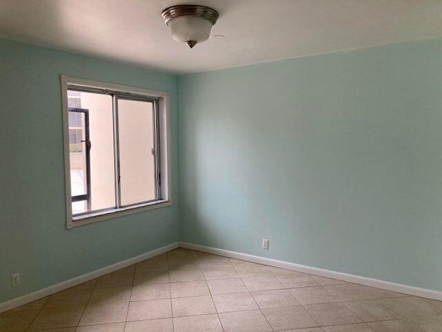 LONGWOOD CONDOMINIUMS - Residential