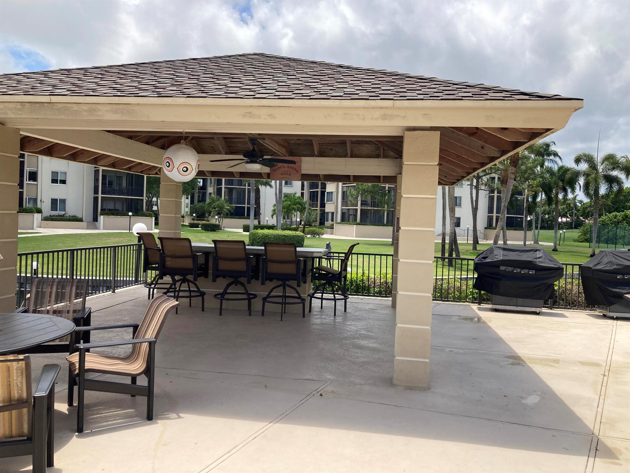 LONGWOOD CONDOMINIUMS - Residential