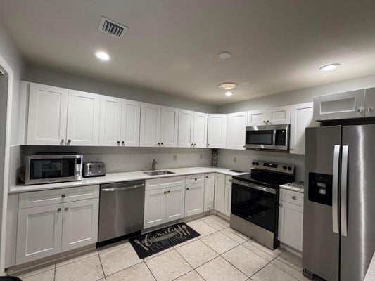 8016 AMBACH WAY # 18D, HYPOLUXO, FL 33462 - Image 625c9140c00589dcbf4acfc5ca67c19e/2978677849