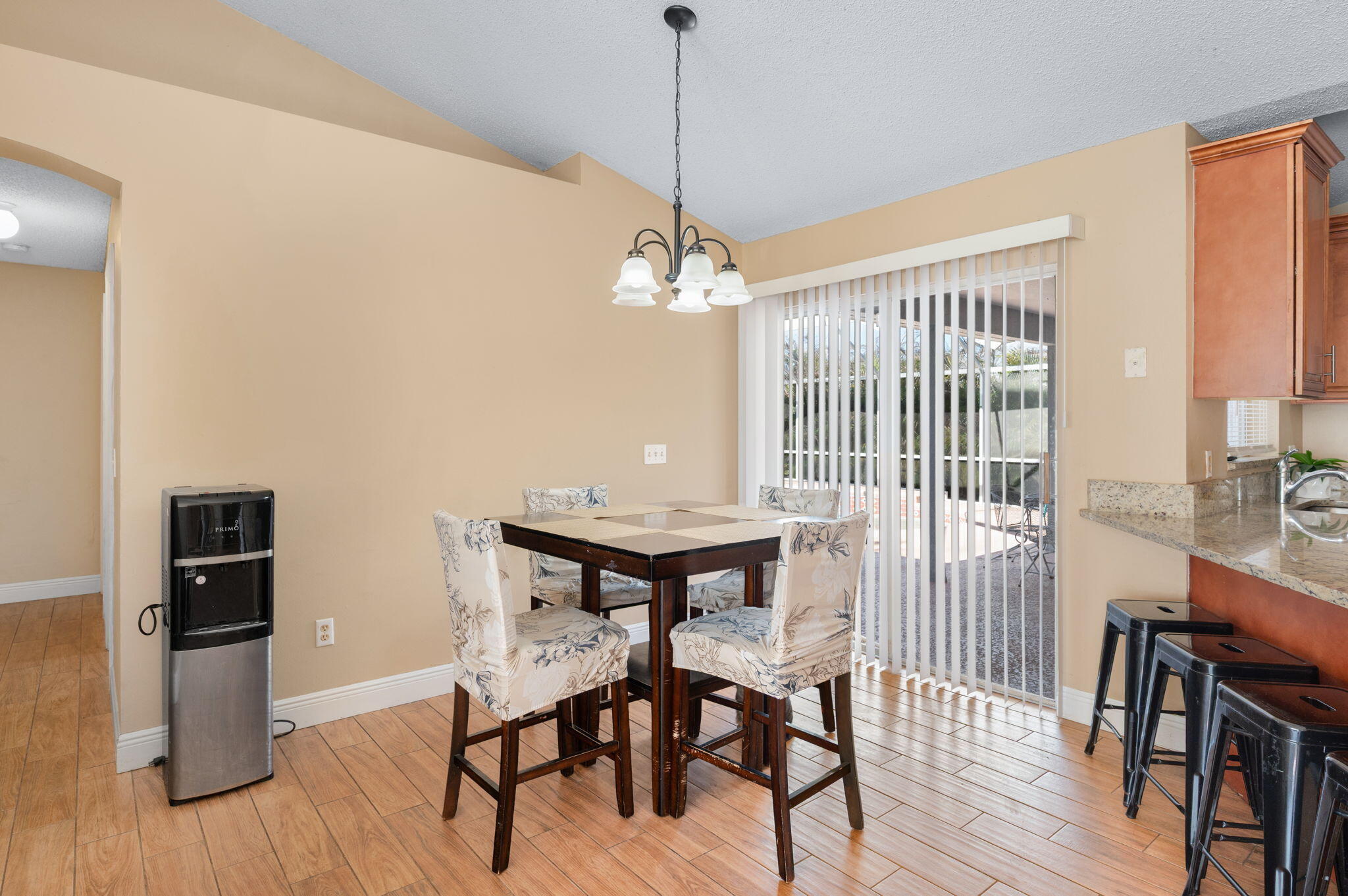 PORT ST LUCIE SECTION 48 1ST REPLAT - Residential