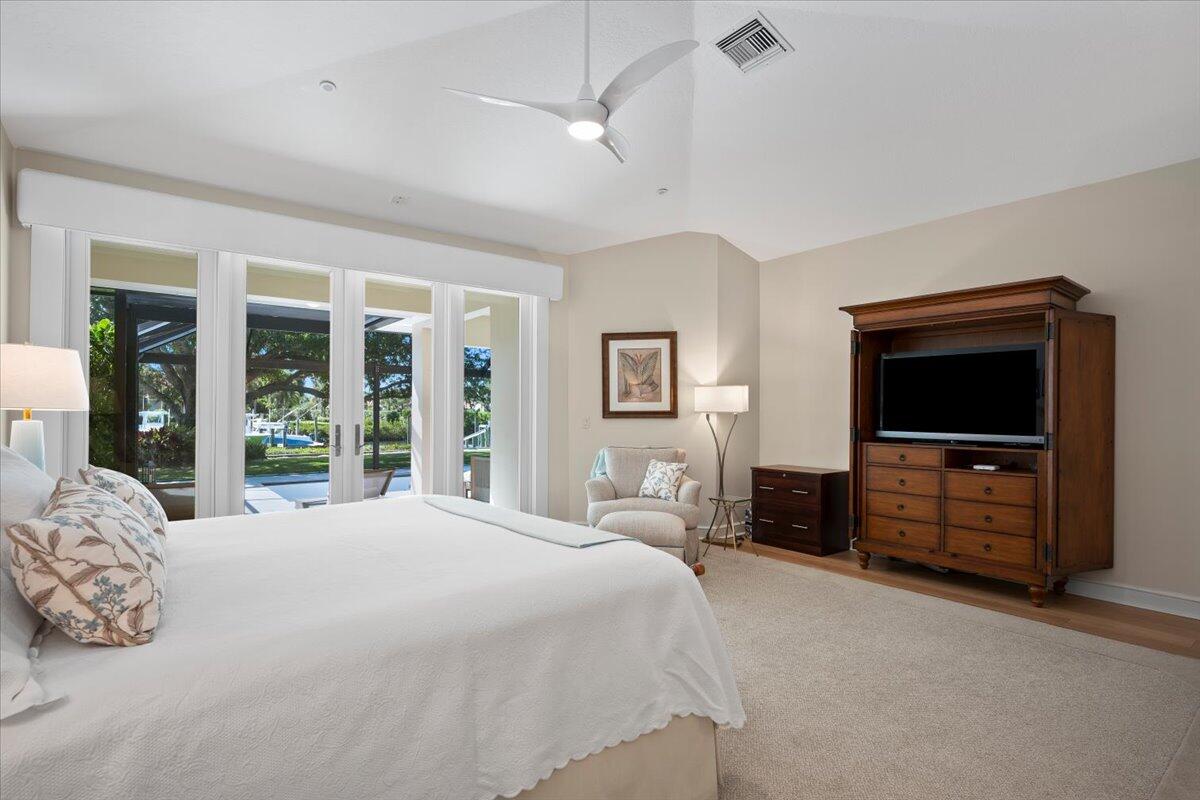 BAY HEAD AT JONATHANS LANDING - Residential