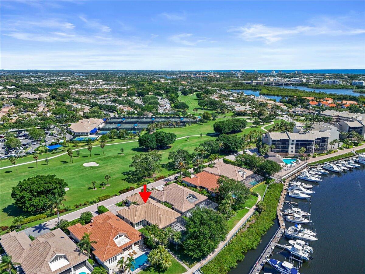 BAY HEAD AT JONATHANS LANDING - Residential