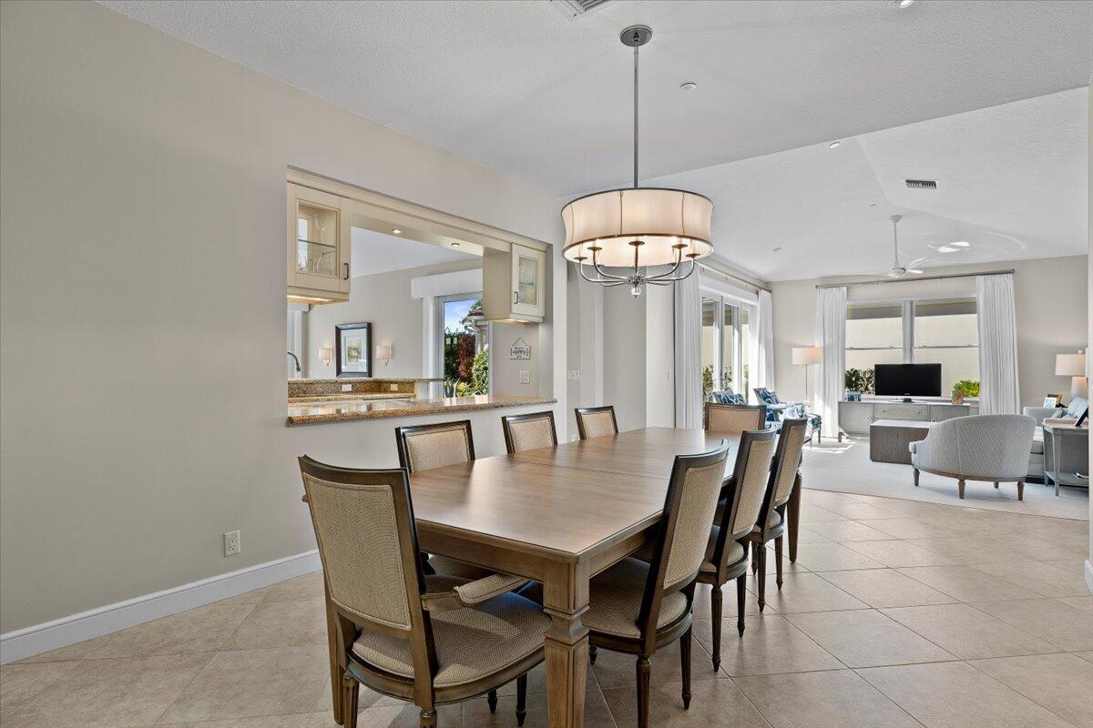 BAY HEAD AT JONATHANS LANDING - Residential