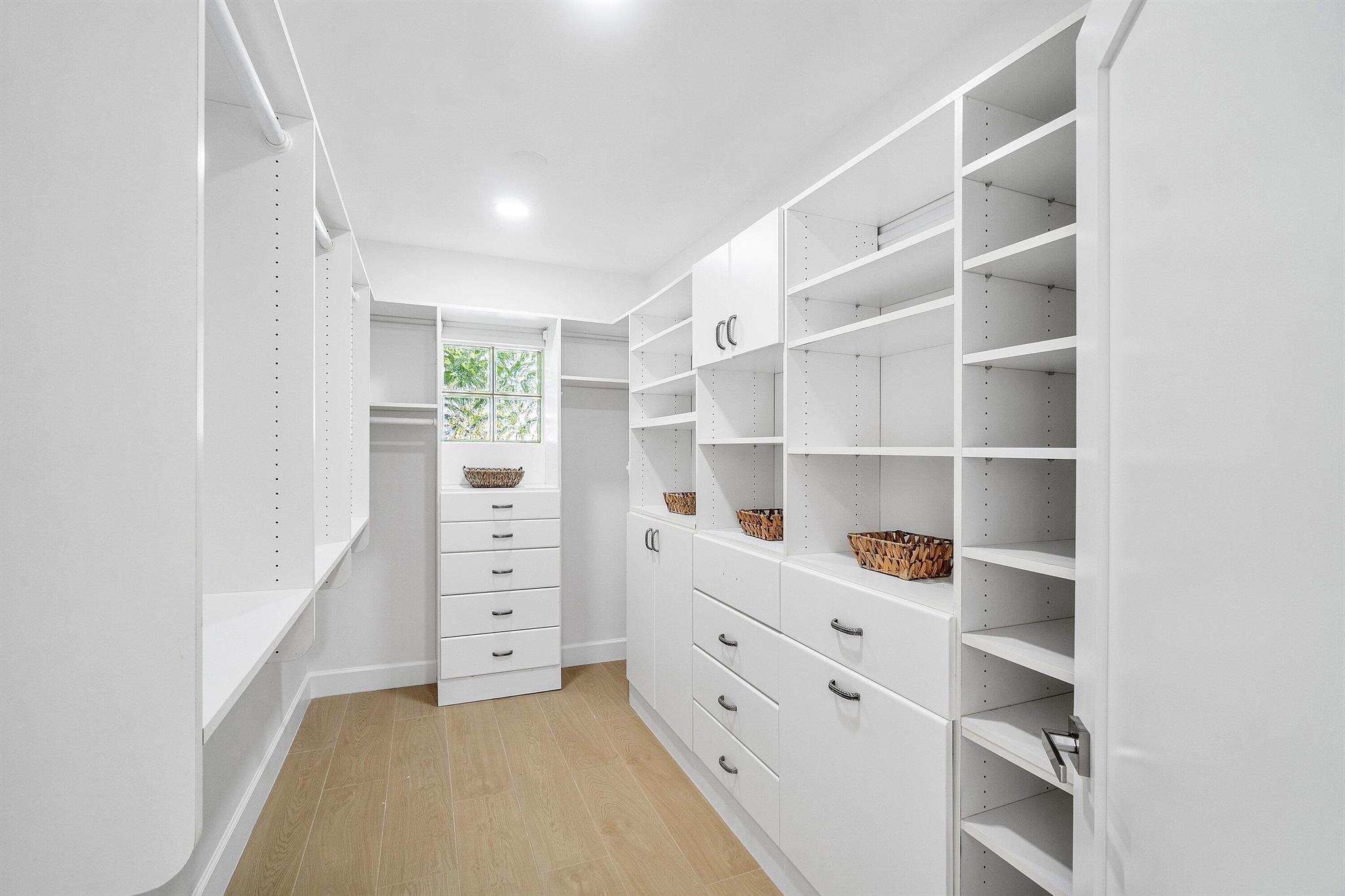 DELL PARK - Residential