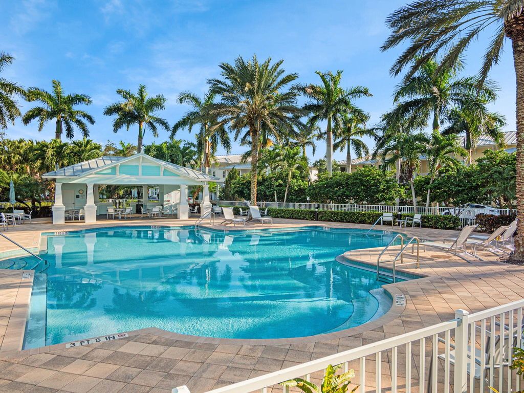 Photo of 1233 Dakota Drive, Jupiter, FL 33458 (MLS # R11061602)