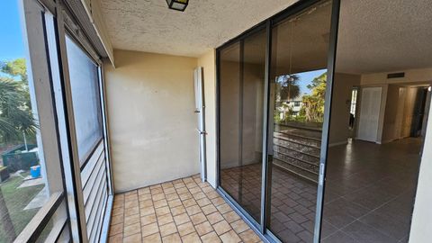 Tiny photo for 4640 Lucerne Lakes Boulevard W #303, Lake Worth, FL 33467 (MLS # R11169359)