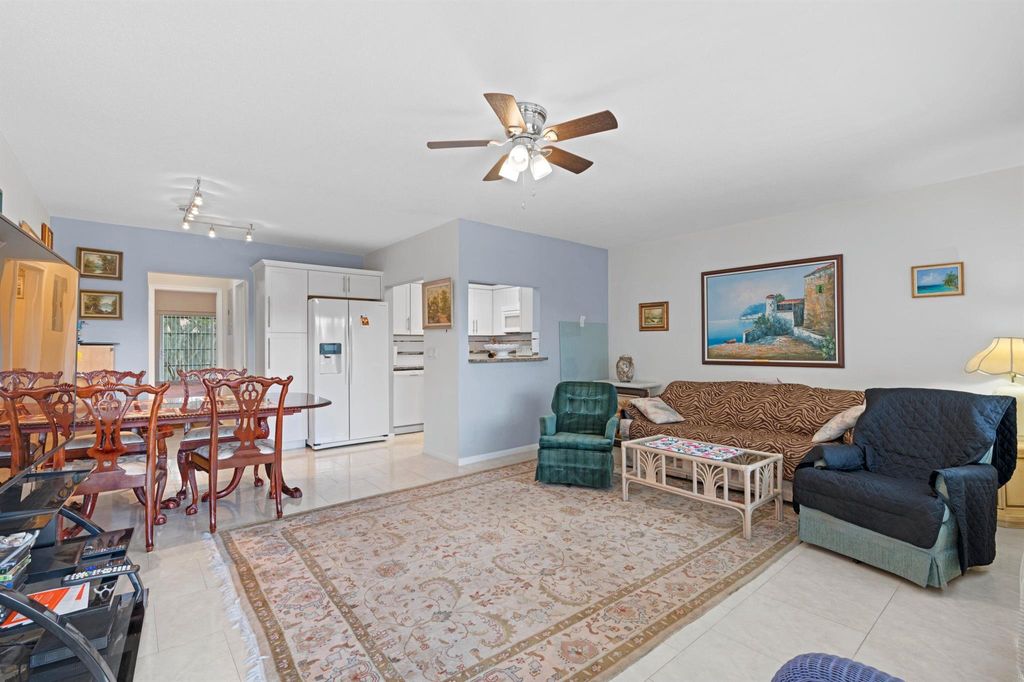 Photo of 279 Coventry L, West Palm Beach, FL 33417 (MLS # R11132996)