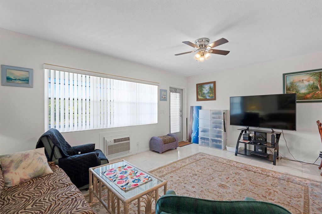 Photo of 279 Coventry L, West Palm Beach, FL 33417 (MLS # R11132996)