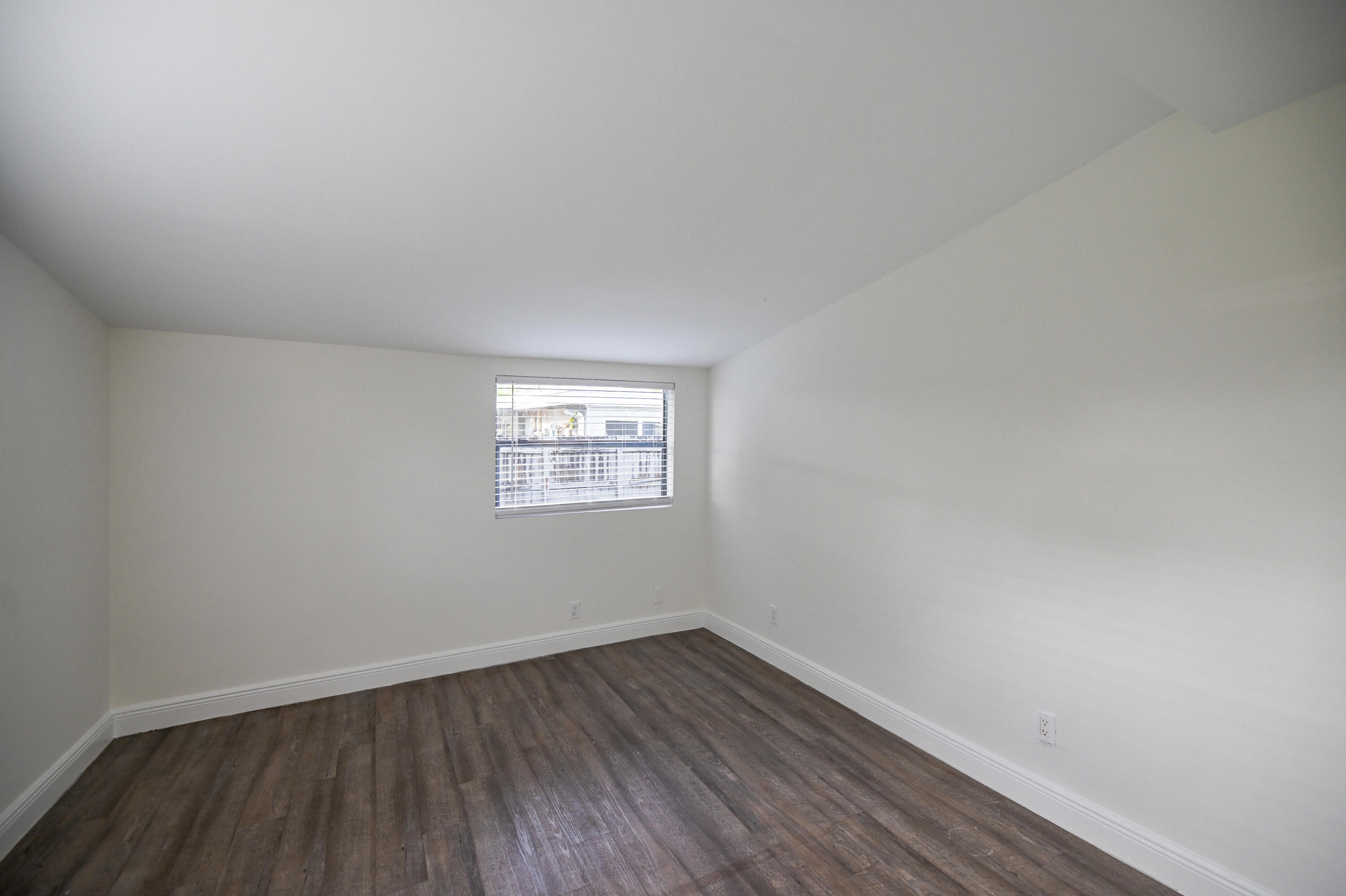 PALM LANE VILLA - Residential Lease