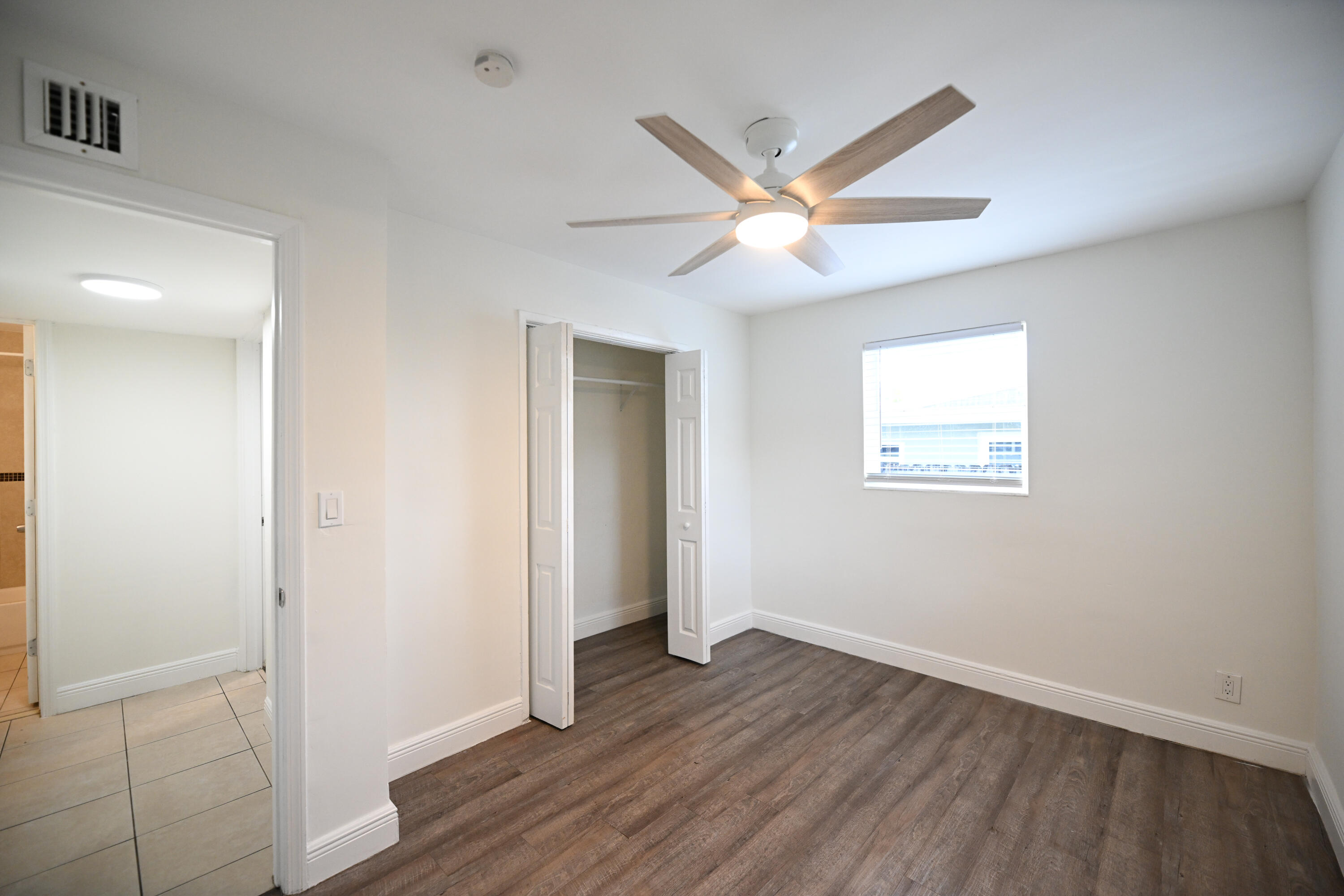 PALM LANE VILLA - Residential Lease