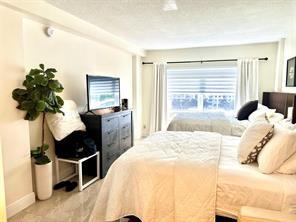 LAUDERDALE TOWER CONDO - Residential Lease