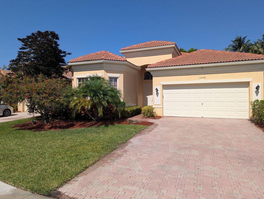 Open concept bright updated home in active 55+ community. Club house, shows, tennis, pickleball, pool, clubs galore and 10 minutes from downtown Delray Beach. Tenant occupied until May 2026.