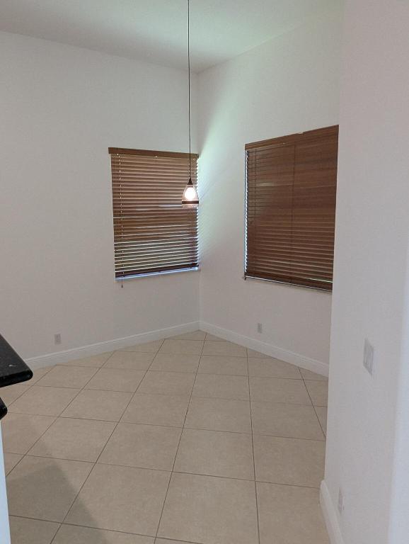 VIZCAYA 4 - Residential