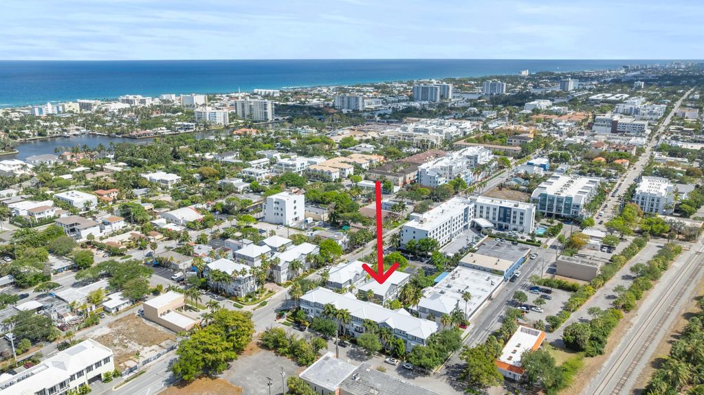 Photo of 290 NE 5th Avenue #16, Delray Beach, FL 33483 (MLS # R11088761)