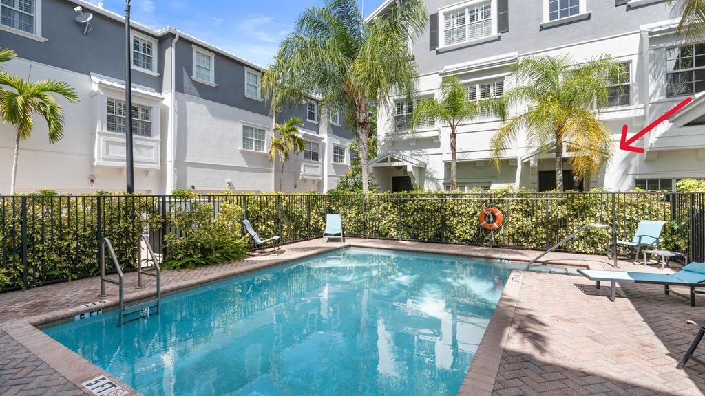 Photo of 290 NE 5th Avenue #16, Delray Beach, FL 33483 (MLS # R11088761)