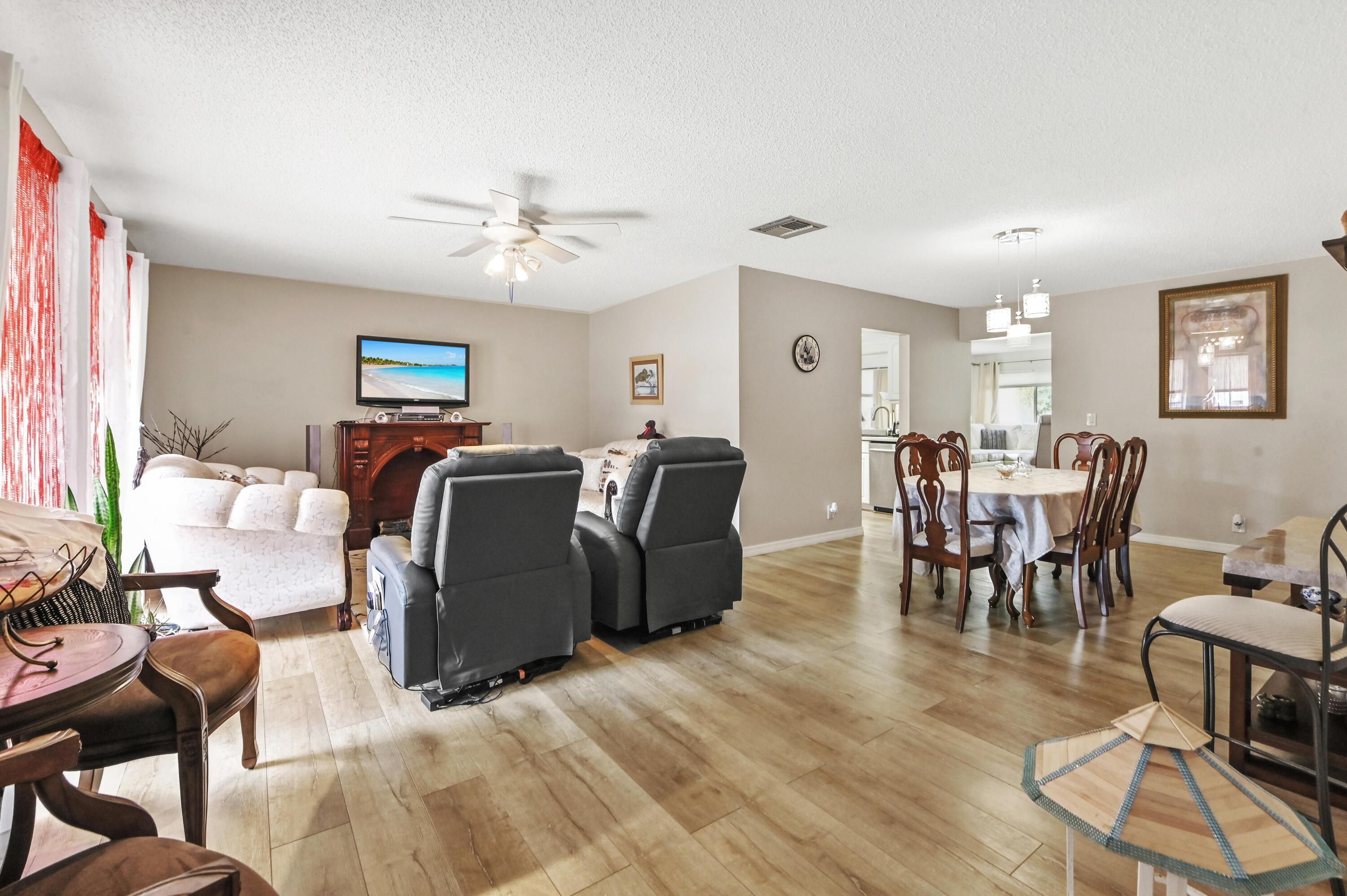 1551 SW 22nd Terrace