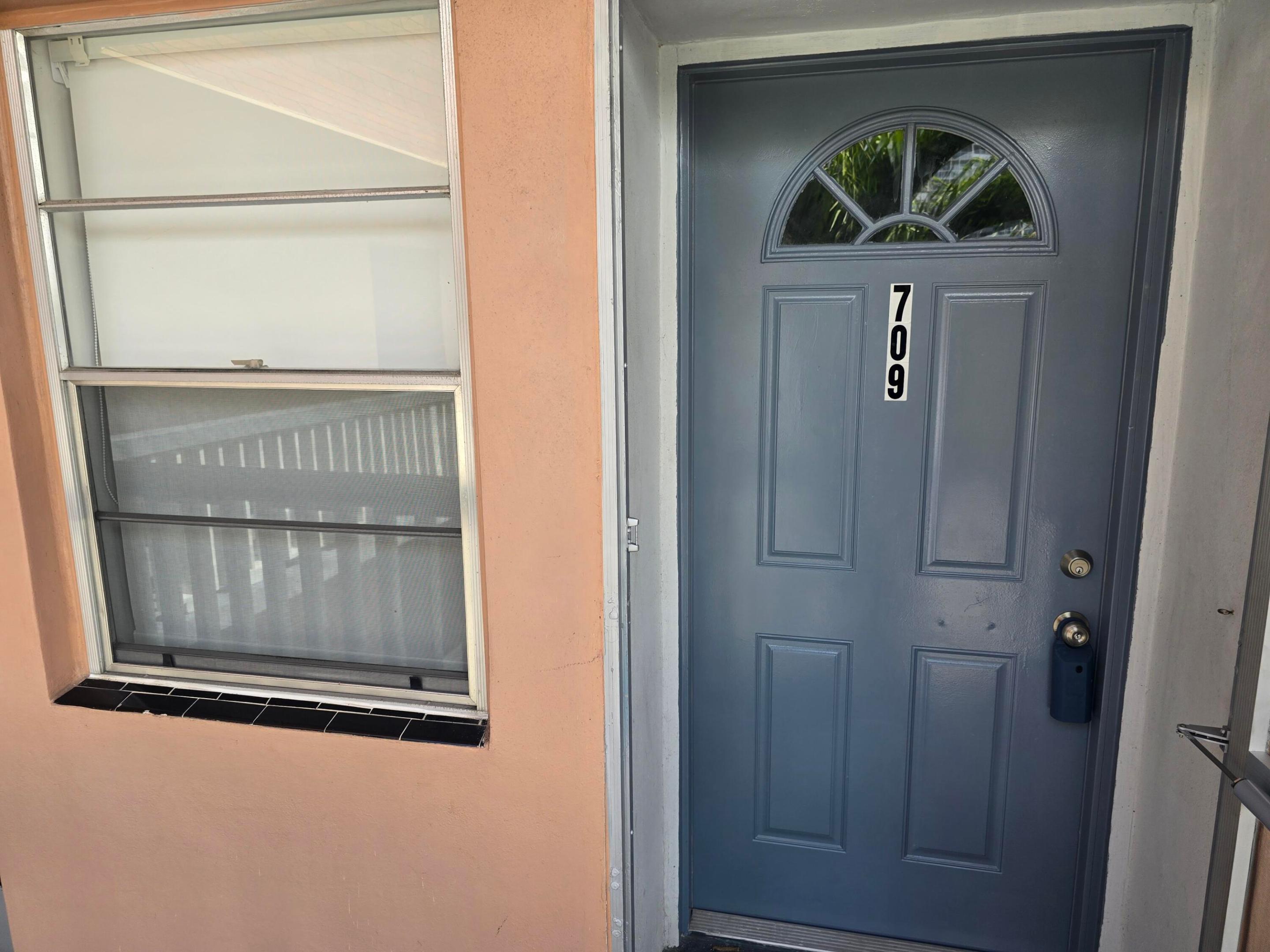 SIXTH MOORINGS CONDO - Residential