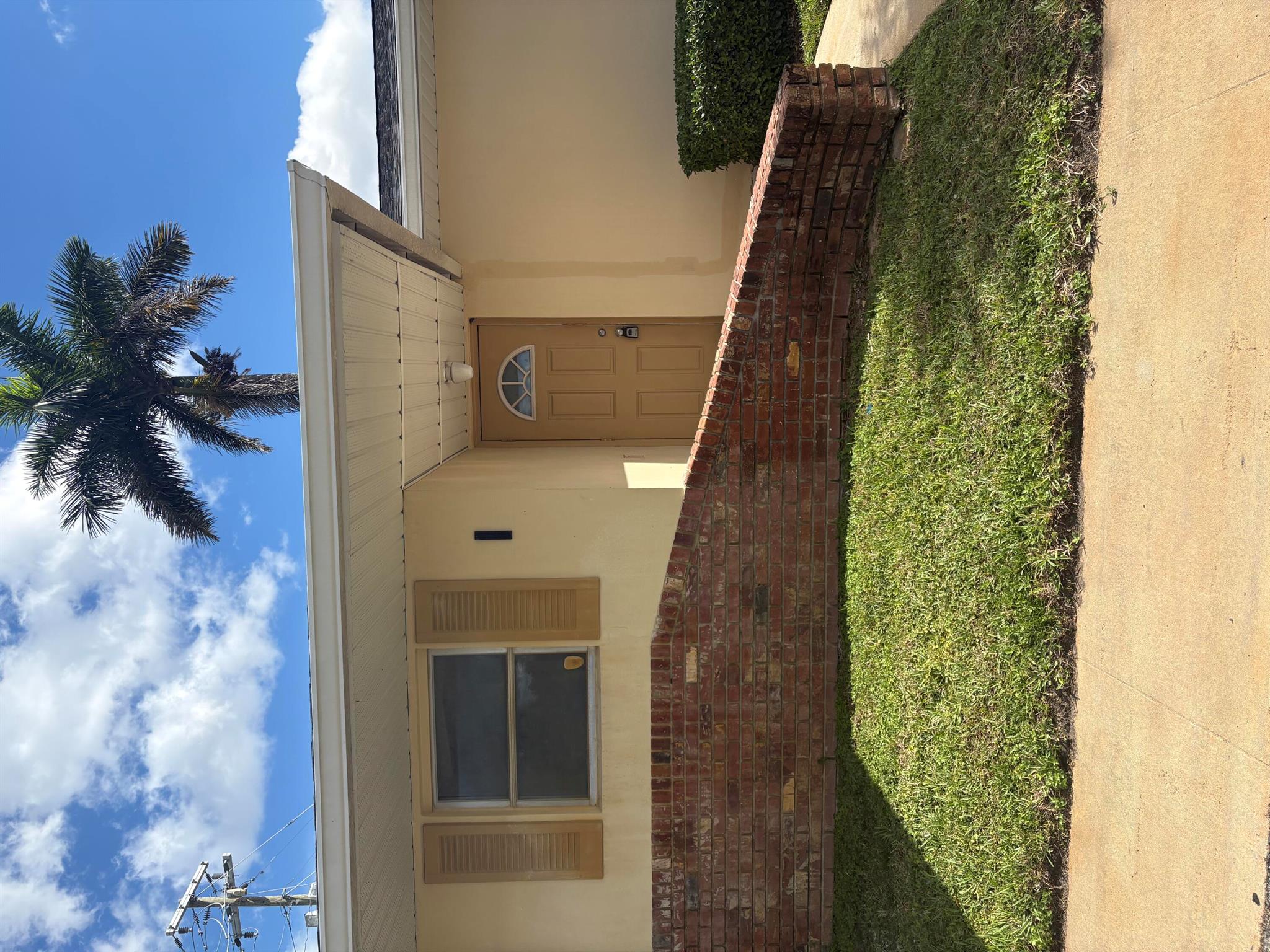 Cresthaven Villas No. 11 - Residential Lease