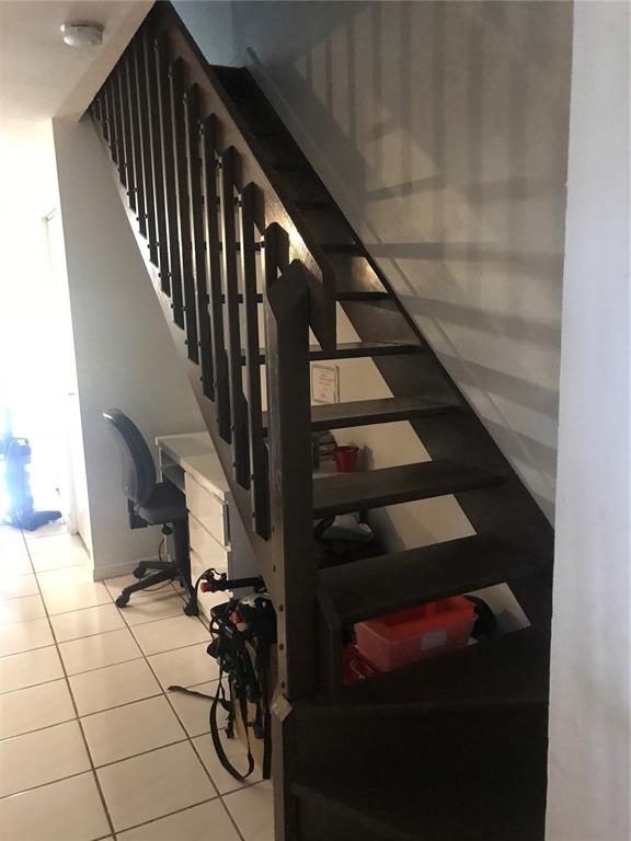 MAPLEWOOD TOWNHOMES - Residential