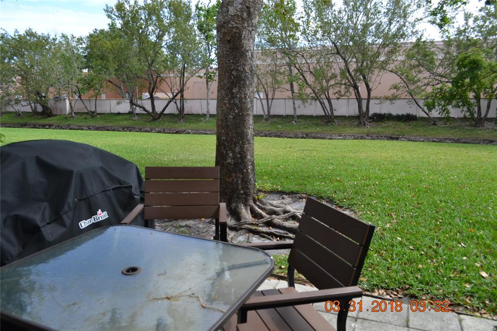 MAPLEWOOD TOWNHOMES - Residential