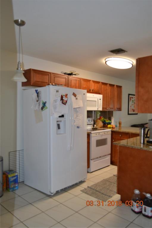 MAPLEWOOD TOWNHOMES - Residential