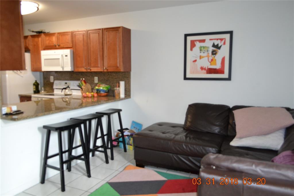 MAPLEWOOD TOWNHOMES - Residential