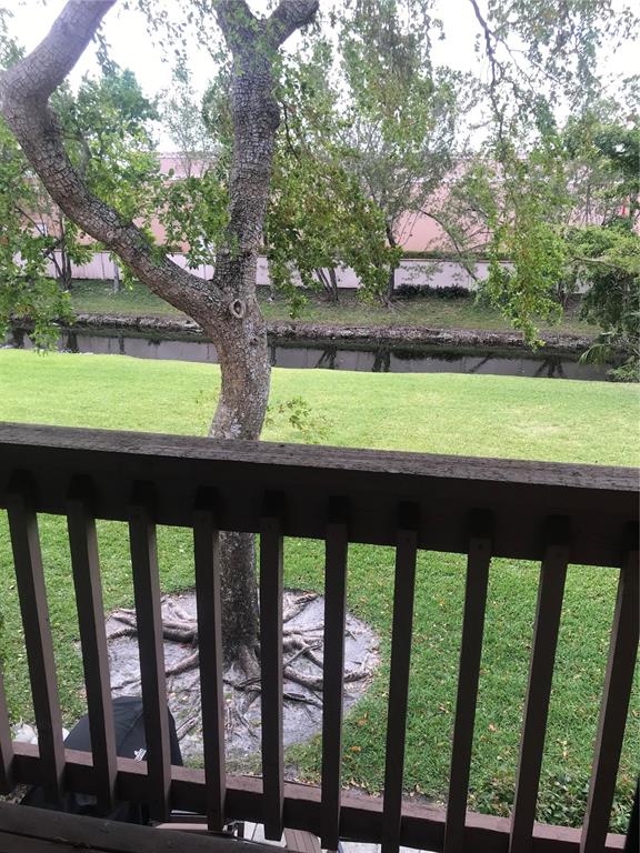 MAPLEWOOD TOWNHOMES - Residential