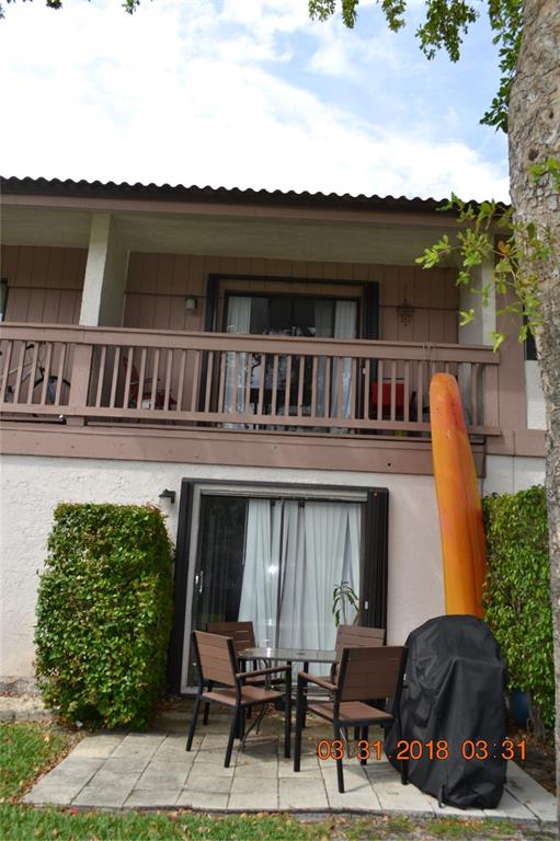 MAPLEWOOD TOWNHOMES - Residential