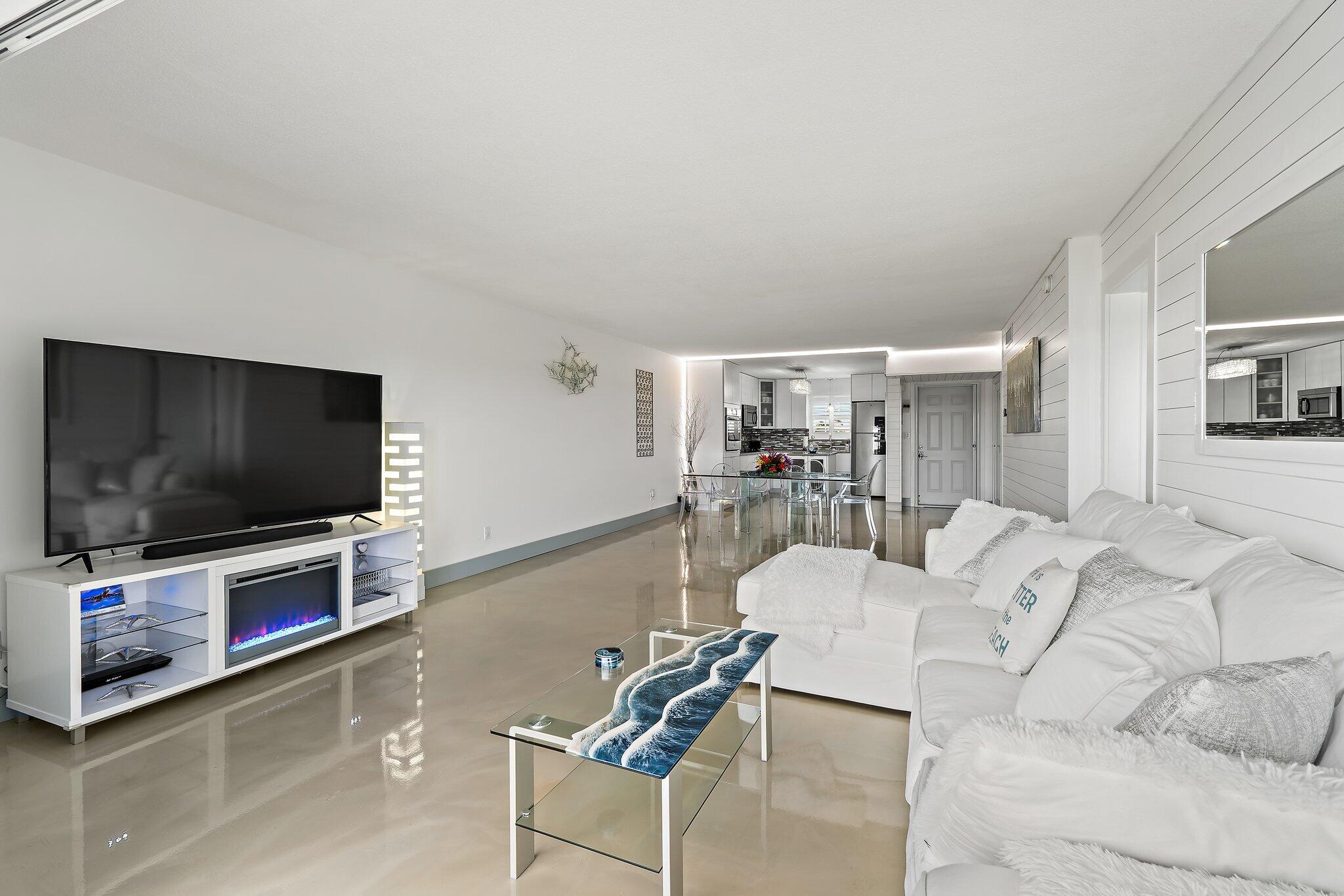 WATERWAY BEACH CONDOS - Residential