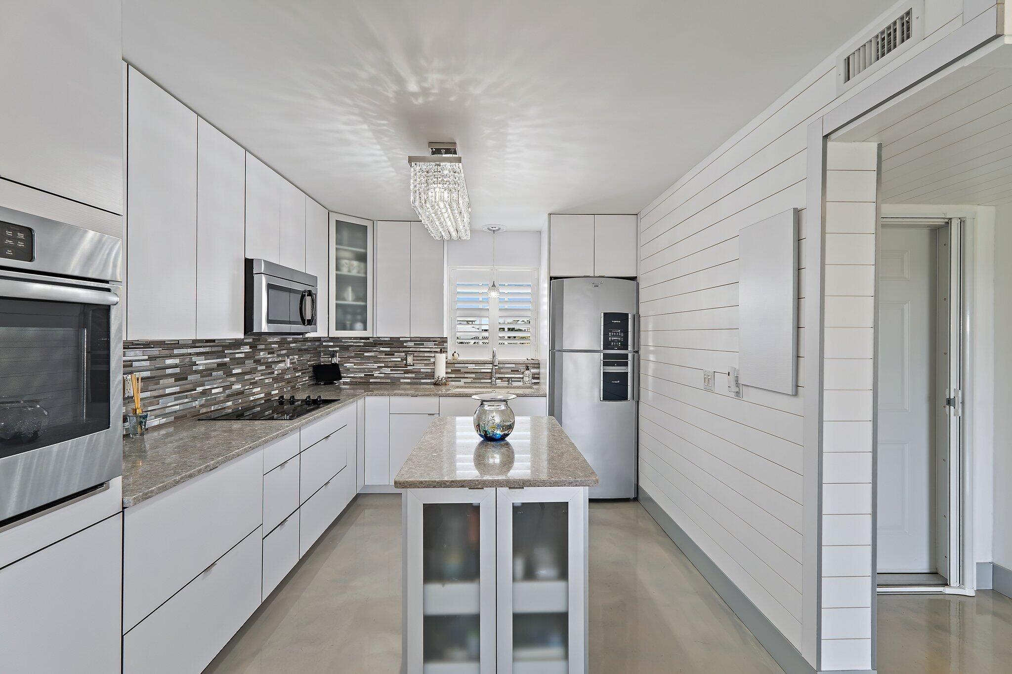 WATERWAY BEACH CONDOS - Residential