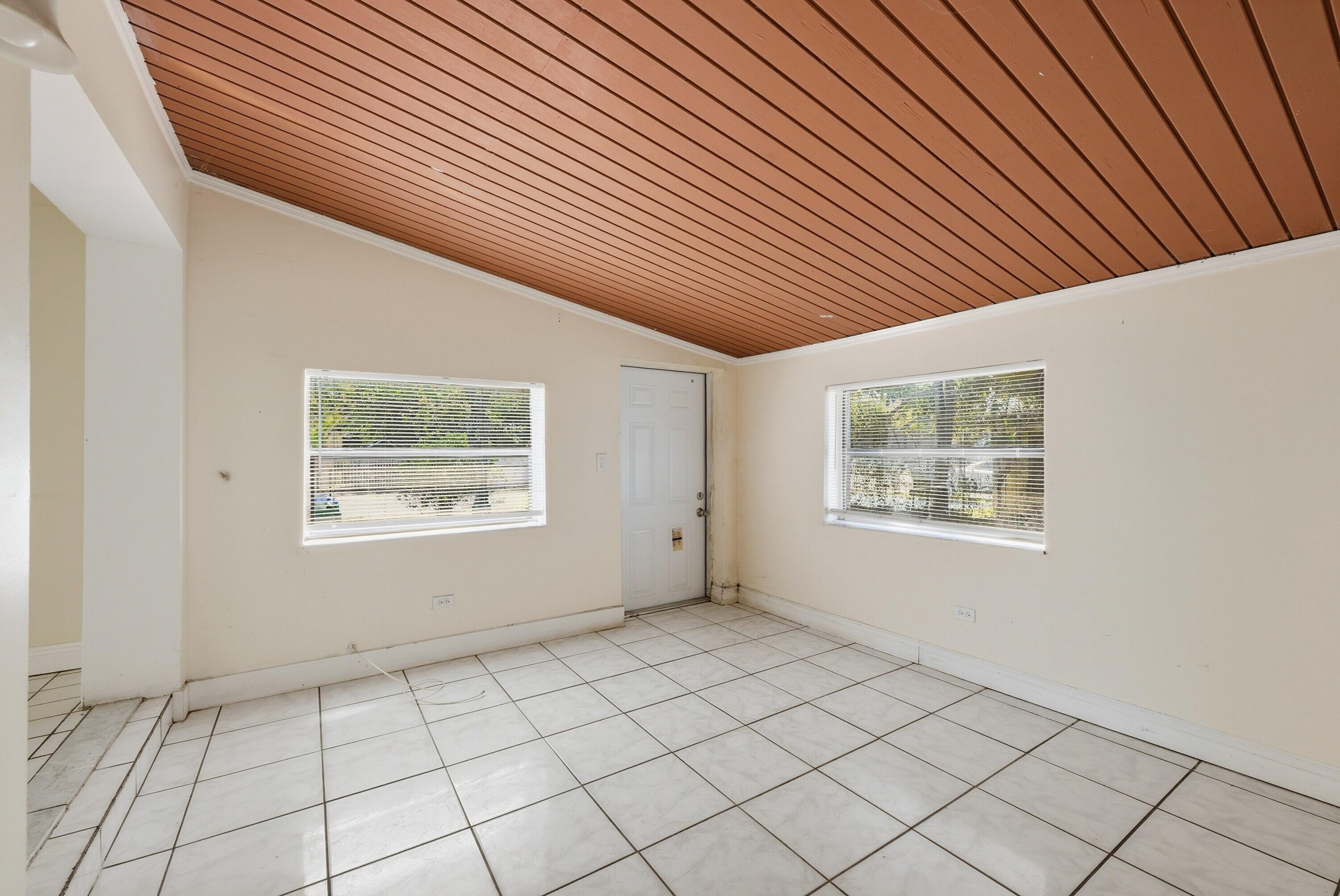 EDISON GARDENS - Residential