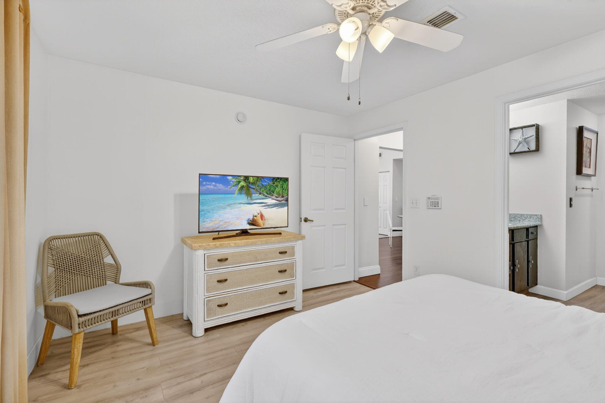 COURTYARDS AT WILLOUGHBY CONDO - Residential