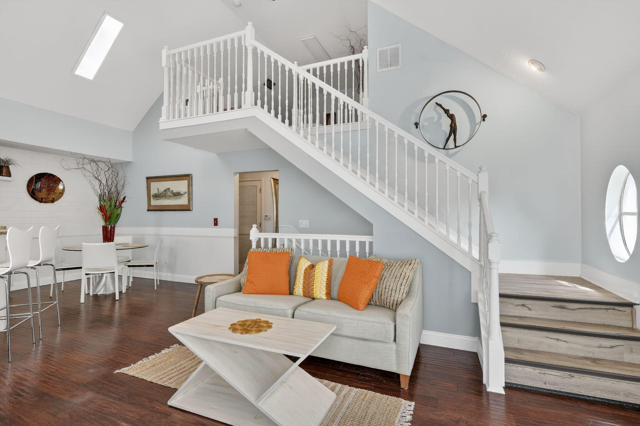 COURTYARDS AT WILLOUGHBY CONDO - Residential