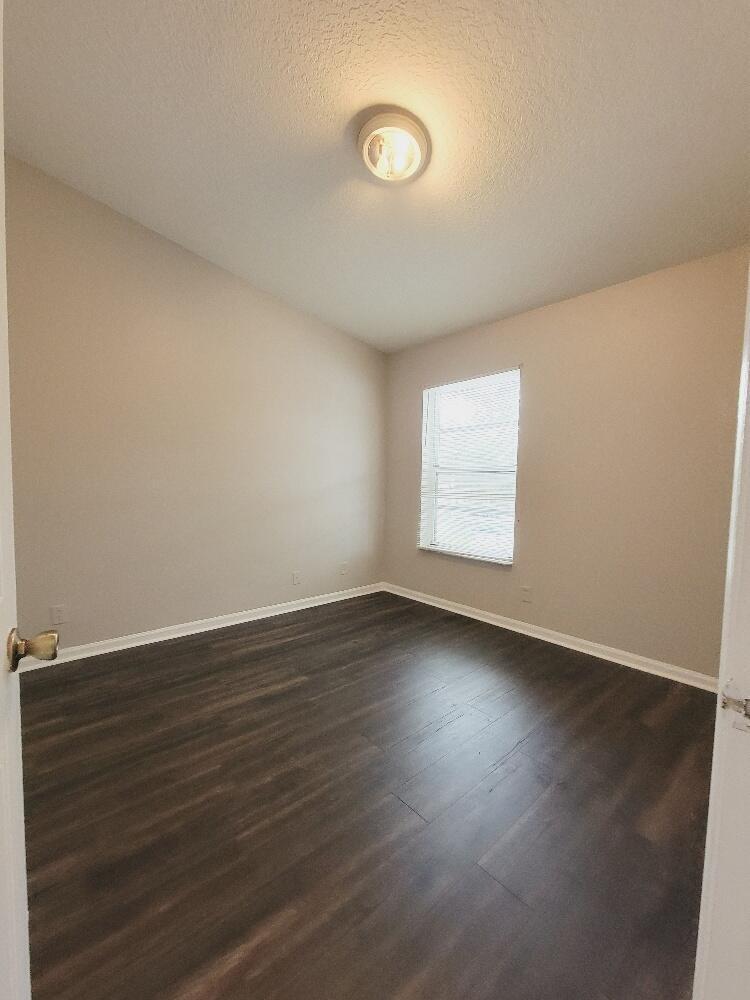 OAK TERRACE CONDO - Residential