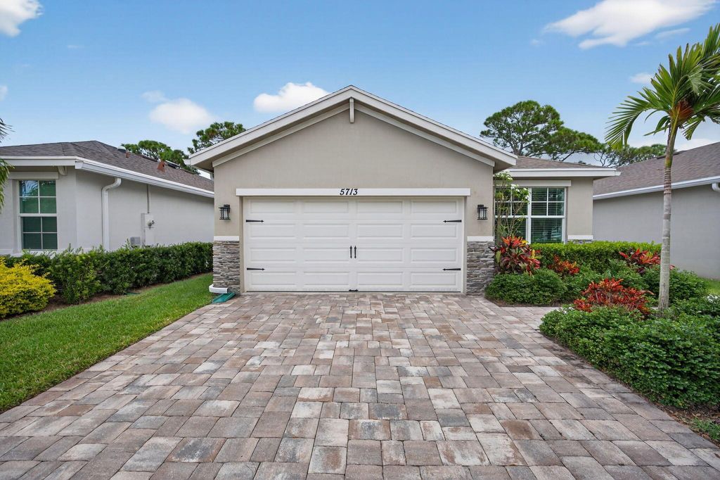 Photo of 5713 SE Kawana Trail, Hobe Sound, FL 33455 (MLS # R11144256)