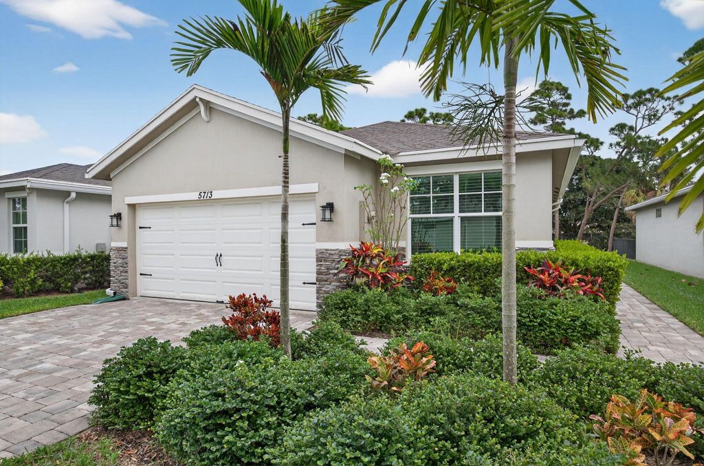 Photo of 5713 SE Kawana Trail, Hobe Sound, FL 33455 (MLS # R11144256)