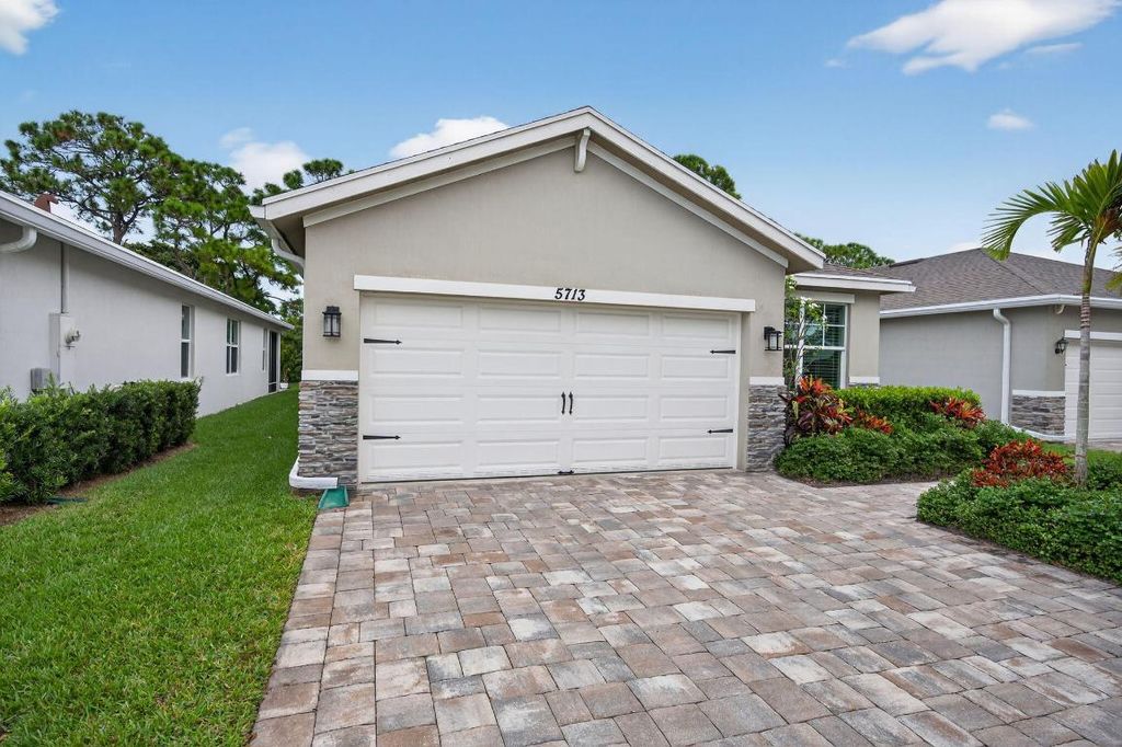 Photo of 5713 SE Kawana Trail, Hobe Sound, FL 33455 (MLS # R11144256)